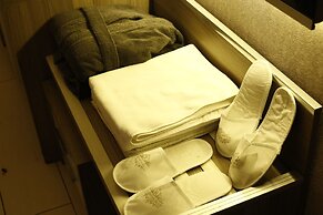Restwon Suit Hotel