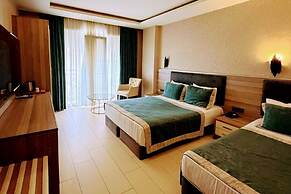 Restwon Suit Hotel