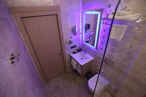 Restwon Suit Hotel