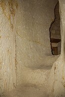 Ottoman Cave Junior