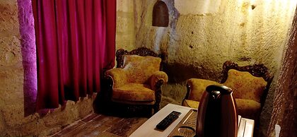 Ottoman Cave Junior