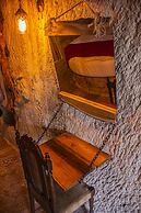 Ottoman Cave Junior
