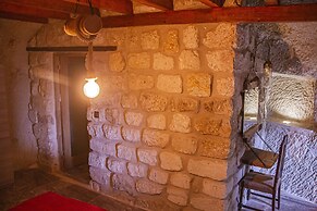 Ottoman Cave Junior