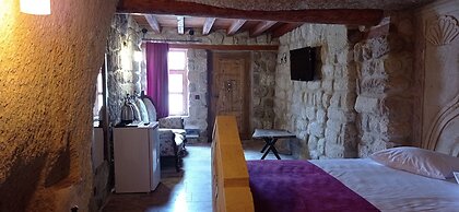 Ottoman Cave Junior