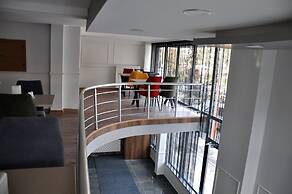 Saka Life Hotel