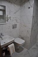Saka Life Hotel