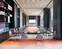 Hyatt Centric Lakeside Ningbo