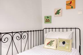 Oldmill-2bed-sleeps6-privategarden-optionalhottub