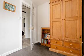 Oldmill-2bed-sleeps6-privategarden-optionalhottub