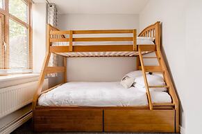 Oldmill-2bed-sleeps6-privategarden-optionalhottub