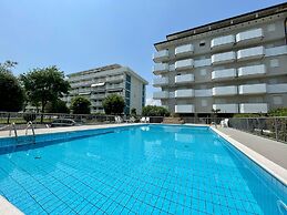 Flat With Shared Pool