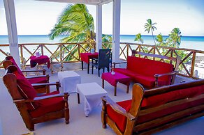 Room-room V Beach Front sea View 2nd Fla