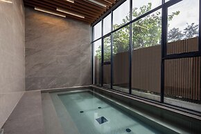 S. Sriracha Hotel and Residence