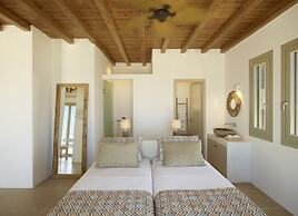 Absolute Paradise Villa Tourlos