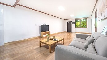 Gapyeong Highmong Pet-friendly Kids Pool