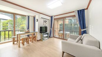 Gapyeong Highmong Pet-friendly Kids Pool