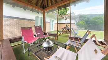 Gapyeong Highmong Pet-friendly Kids Pool