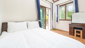 Gapyeong Highmong Pet-friendly Kids Pool