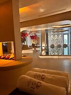 Maritim Marina Bay Luxury Resort