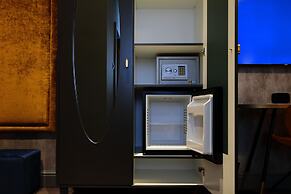 Leo Boutique Rooms - Adults Only