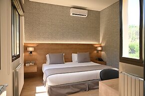 Twinz Hotel