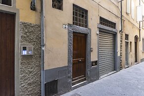 Pitti Studio by Mmega