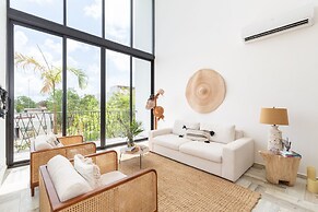 Catalina Tulum