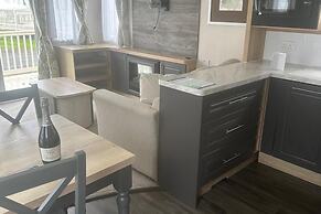 Charming 5-beds Caravan in Beautiful Seton Sands