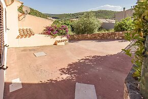 Charming 3-bed Villa in Berruiles
