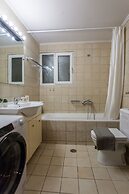 Nima's Beach Apartment