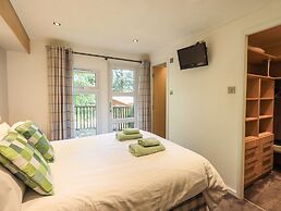 Forest Pines Lodge