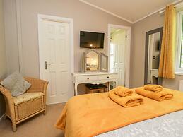 Ambleside Lodge
