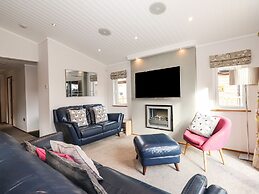 Ridgway Lodge