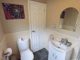 Striding Edge Lodge