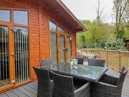 Oakwood Lodge