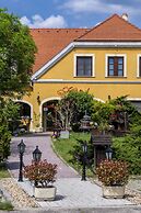 Gastland M0 Hotel & Conference Center