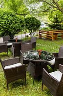 Gastland M0 Hotel & Conference Center