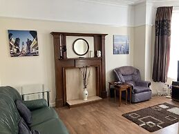 Short Term Shared R&R In Chorlton