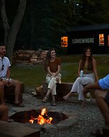 Somewhere Inn Calabogie