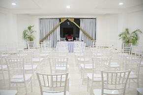 Hacienda Samana Bay Hotel & Residence