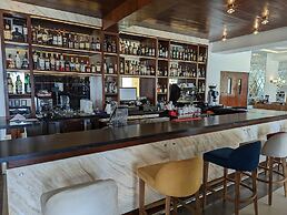 Hacienda Samana Bay Hotel & Residence