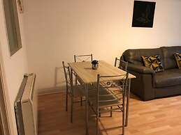 Apex Wallace Street Apt With Free Parking