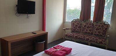 Wir Hotel