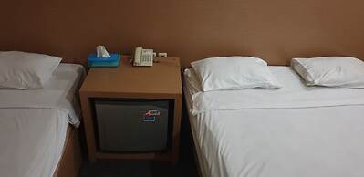 Wir Hotel