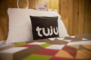 Tuju Arteri Pods