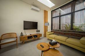 Maitreya Villa