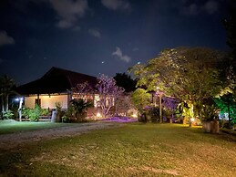 Singgahsana Villa
