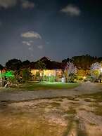 Singgahsana Villa
