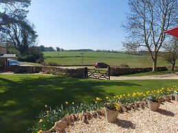 Large Static Motorhome-stunning Countryside Views