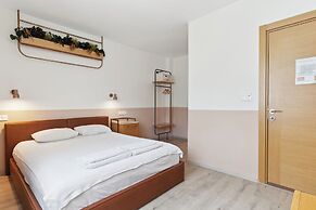 Urla 1867 Hotel